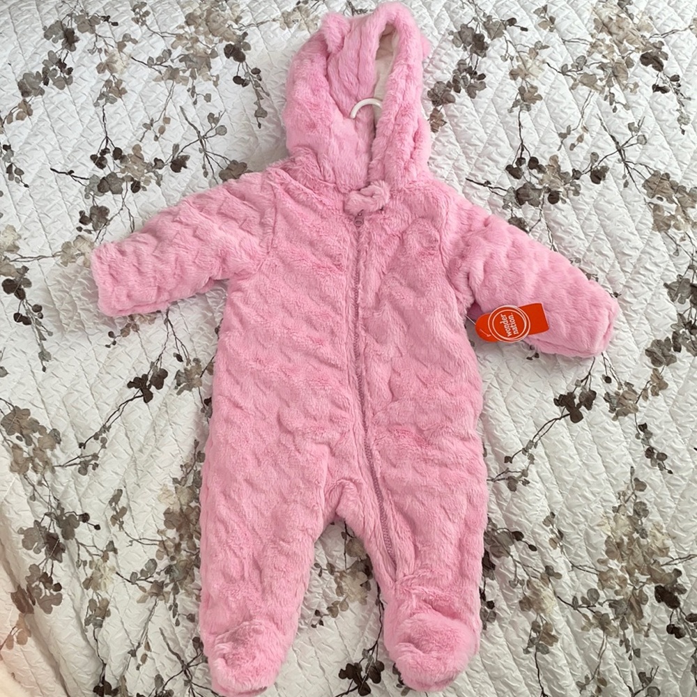 NWT snow suit